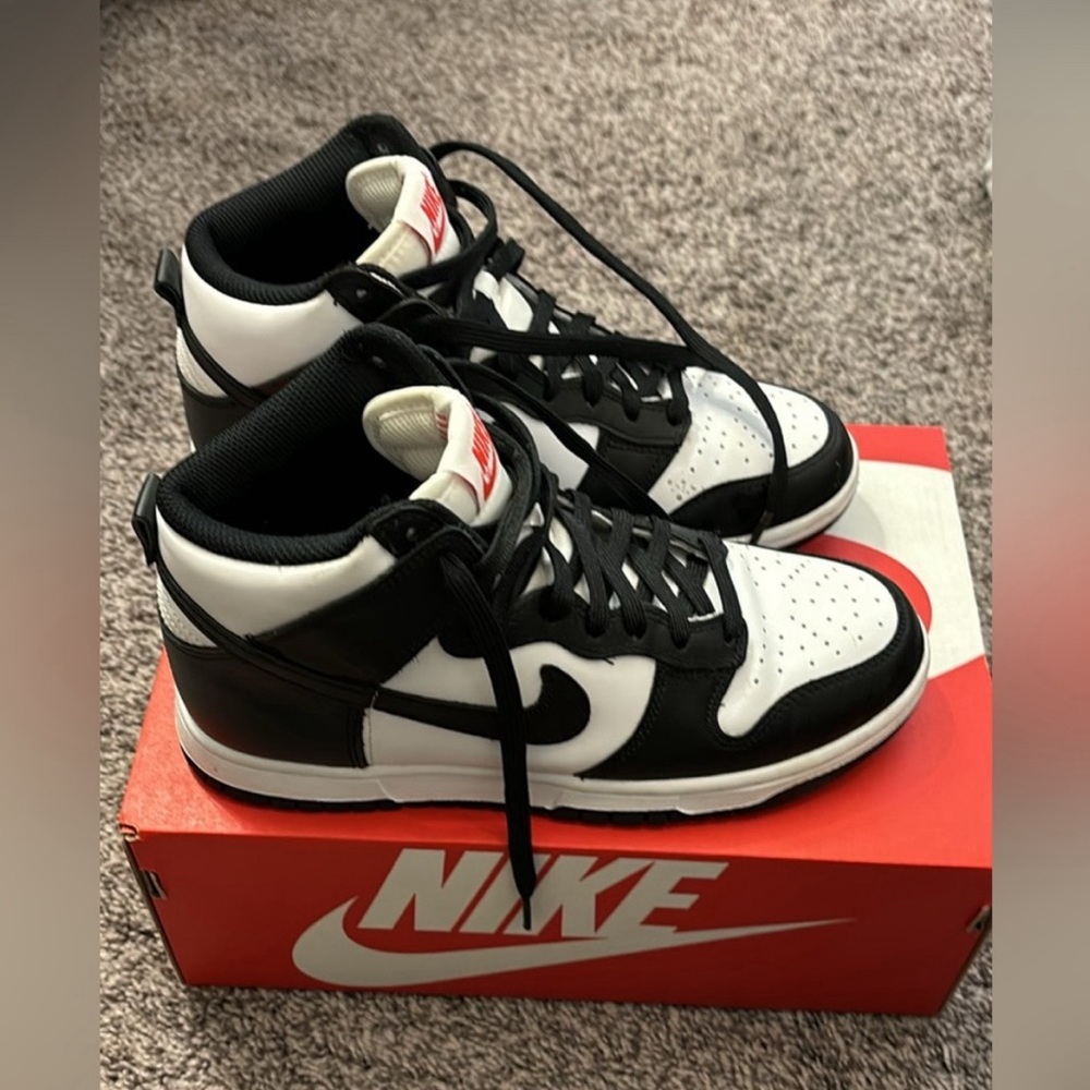 Nike Hi Dink Pandas 🐼 Women’s size 7!